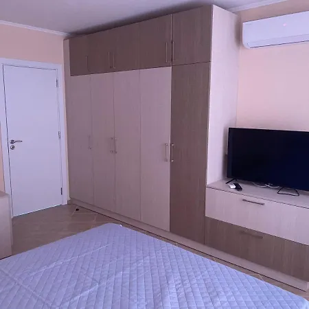 Apartment Bayview Deluxe Burgas
