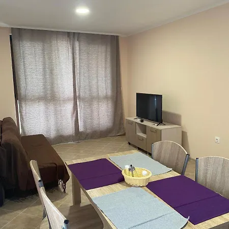 Bayview Deluxe Apartment